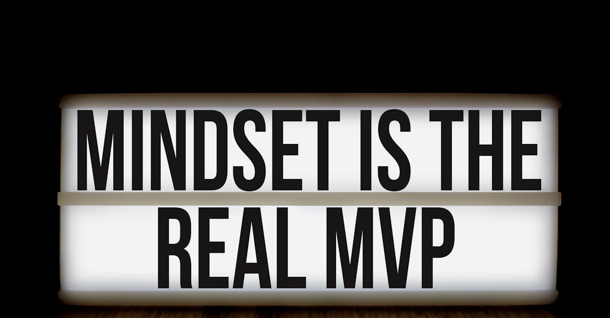 découvrez le concept de mvp (produit minimum viable), une approche essentielle pour les startups et les entrepreneurs. apprenez comment tester vos idées rapidement, recueillir des retours d'utilisateurs et itérer efficacement pour garantir le succès de votre projet.